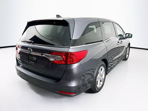 Used 2018 Honda Odyssey EX image 9