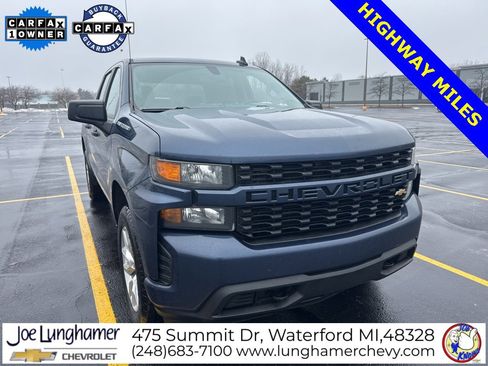 Used 2021 Chevrolet Silverado 1500 Custom image 1