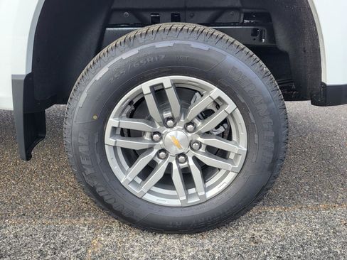 New 2026 Chevrolet Colorado LT RWD image 19