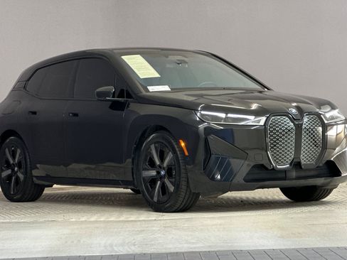 Certified 2024 BMW iX xDrive50 w/ Sport Package image 7