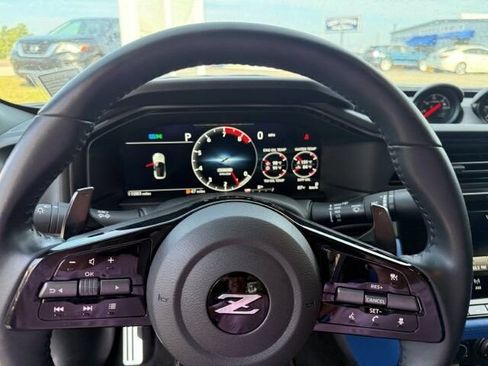 Used 2025 Nissan Z Performance w/ Floor Mat Package RWD image 15