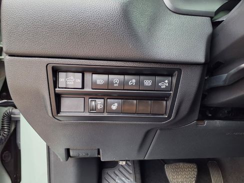 Used 2024 Toyota Tundra Limited AWD/4WD image 19