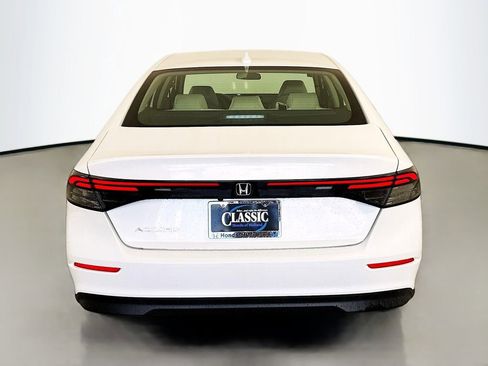 New 2026 Honda Accord LX image 6