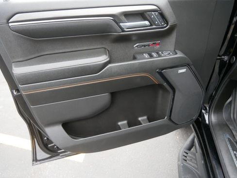 Used 2024 GMC Sierra 1500 AT4 AWD/4WD image 15