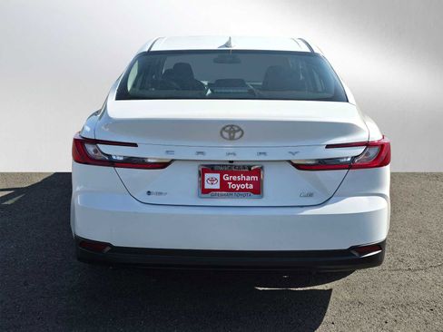 Certified 2025 Toyota Camry LE FWD image 5