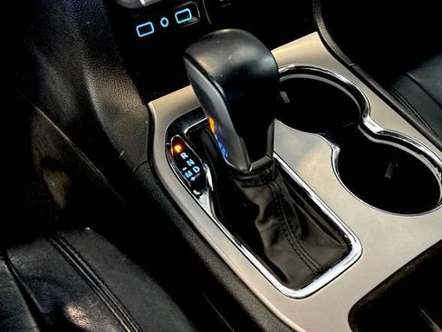 Used 2019 Jeep Grand Cherokee Limited RWD image 29