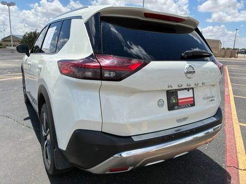 Certified 2021 Nissan Rogue Platinum AWD/4WD image 4