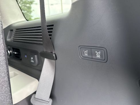 Used 2025 Hyundai Santa Fe Calligraphy AWD/4WD image 44