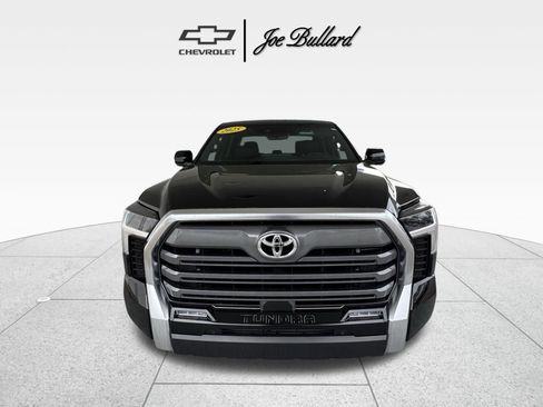 Used 2025 Toyota Tundra Limited AWD/4WD image 3