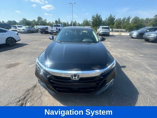 Used 2020 Honda Accord Touring image 2