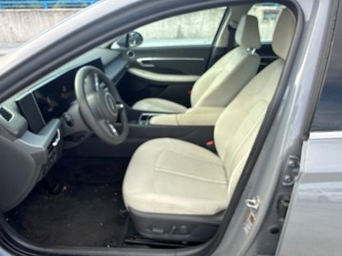 Used 2024 Hyundai Sonata SEL FWD image 2