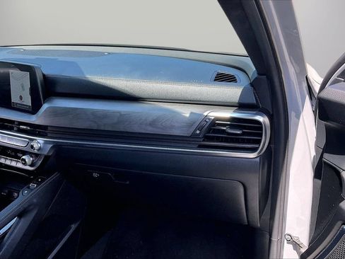Used 2024 Kia Telluride SX Prestige X-Line AWD/4WD image 22