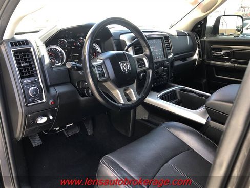 Used 2018 RAM 2500 Laramie w/ Sport Appearance Group AWD/4WD image 11