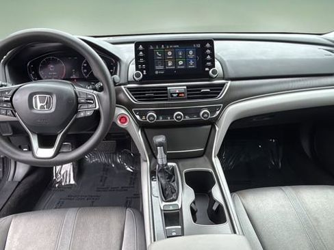 Used 2020 Honda Accord EX image 16