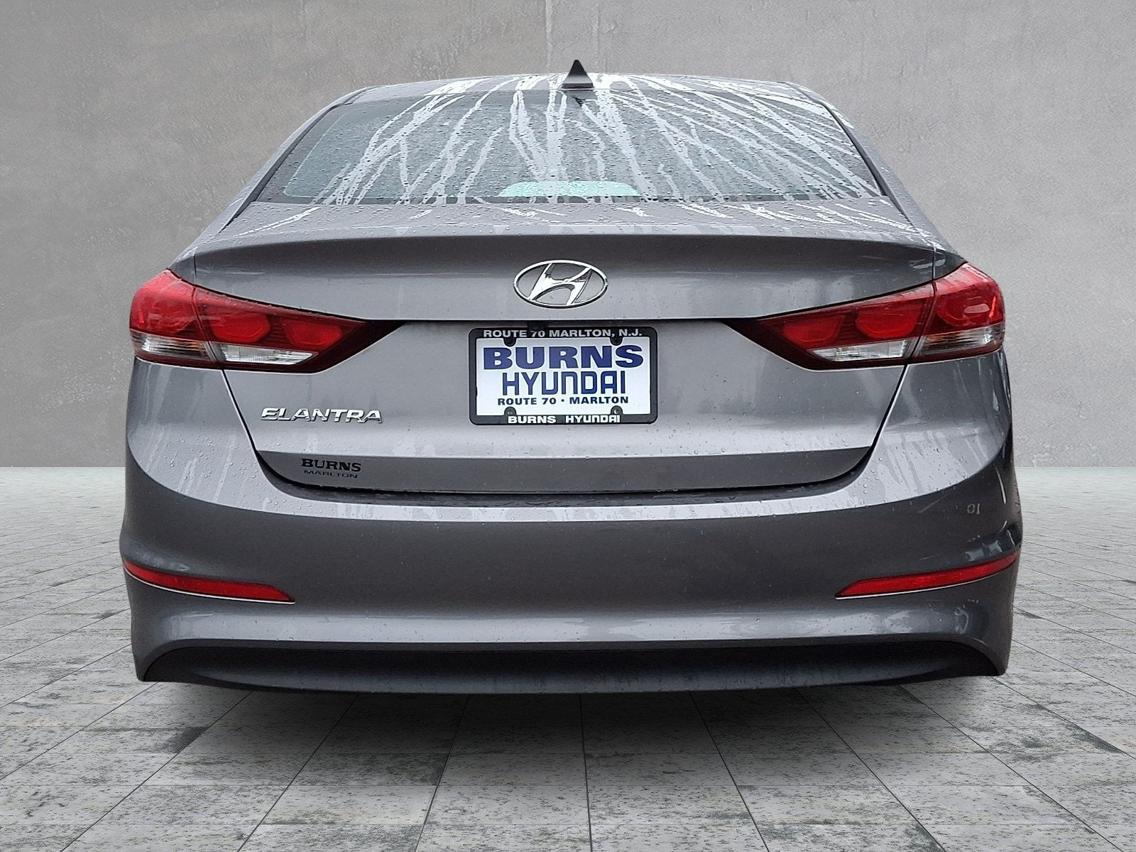 Used 2018 Hyundai Elantra SEL FWD image 5