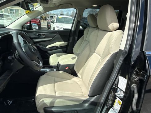 Certified 2025 Subaru Ascent Premium AWD/4WD image 9