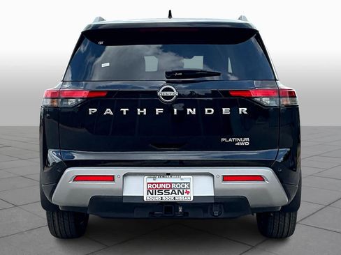 Certified 2025 Nissan Pathfinder Platinum w/ Cargo Package AWD/4WD image 4