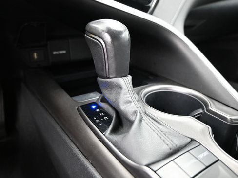 Certified 2023 Toyota Camry SE image 15