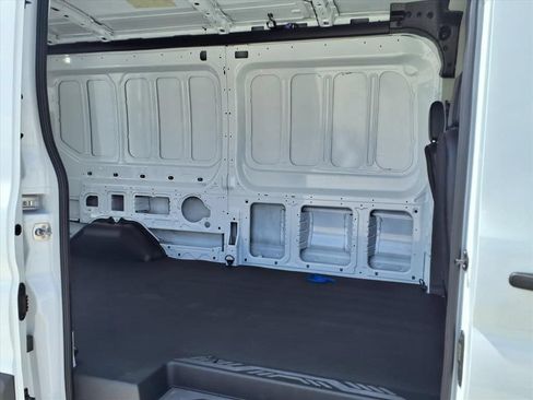New 2026 Ford Transit 250 148 Medium Roof RWD image 20