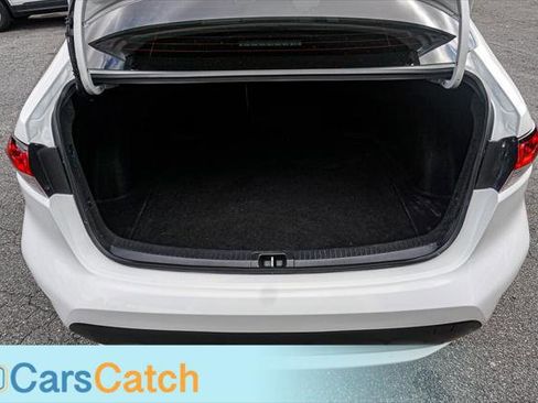 Used 2021 Toyota Corolla LE image 35