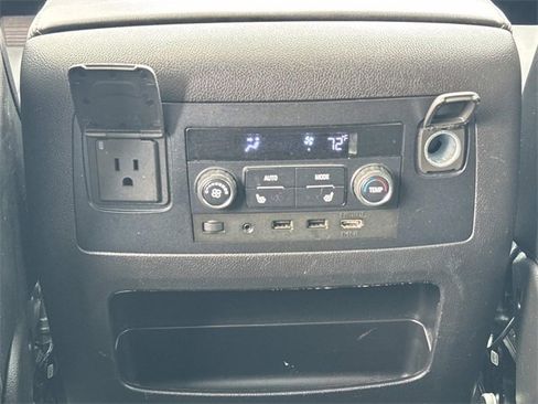 Used 2020 Chevrolet Tahoe LT image 18