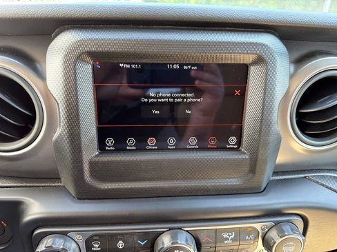 Used 2022 Jeep Wrangler Unlimited Sport AWD/4WD image 74