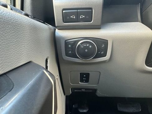 Used 2020 Ford F350 XLT w/ XLT Value Package image 15