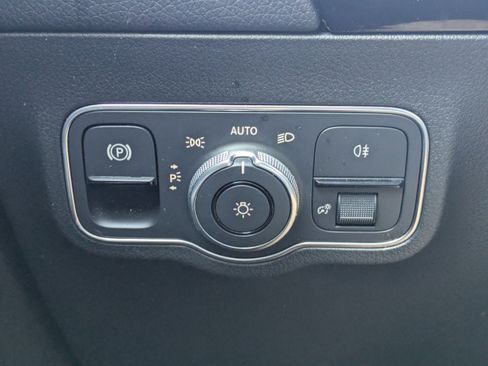 Certified 2022 Mercedes-Benz GLA 35 AMG 4MATIC image 27