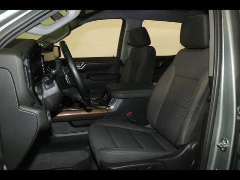 Used 2023 Chevrolet Silverado 1500 LT image 24