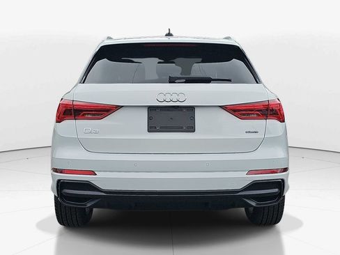 Used 2021 Audi Q3 2.0T Premium w/ Convenience Package AWD/4WD image 7