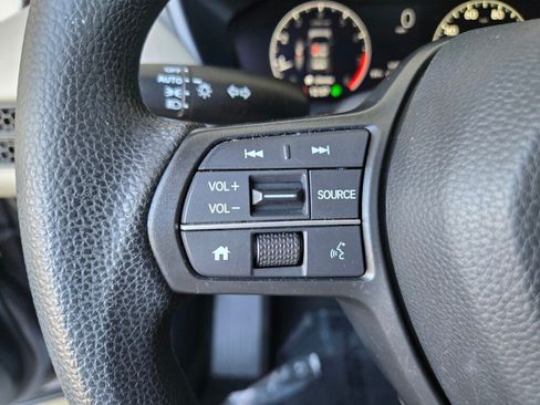Certified 2024 Honda HR-V LX image 24