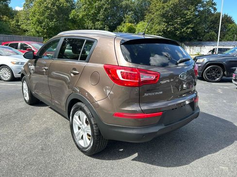 Used 2011 Kia Sportage LX w/ Convenience Pkg image 27