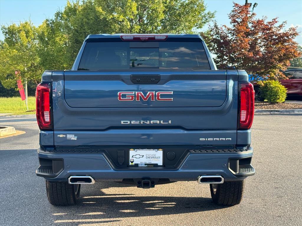 Used 2025 GMC Sierra 1500 Denali w/ Denali Reserve Package AWD/4WD image 4