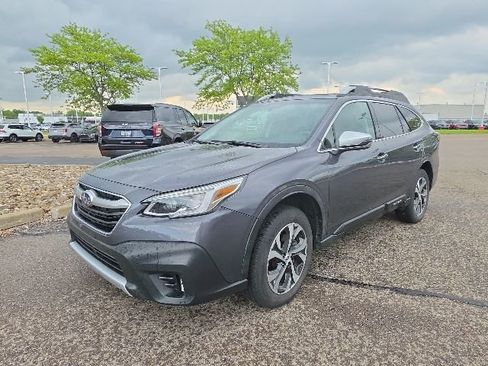Used 2020 Subaru Outback Touring w/ Tech Package 2 AWD/4WD image 7