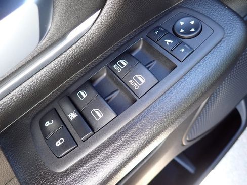 Used 2024 RAM 1500 Big Horn AWD/4WD image 10