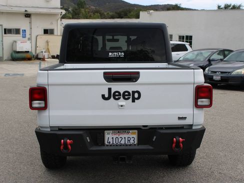 Used 2021 Jeep Gladiator Sport AWD/4WD image 5