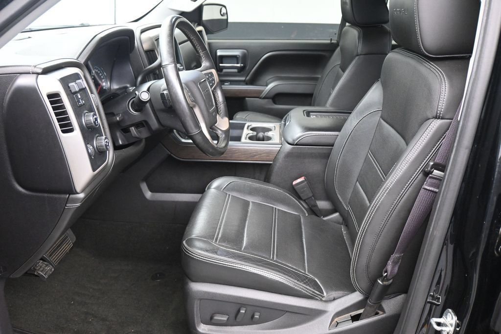 Used 2017 GMC Sierra 1500 Denali w/ Denali Ultimate Package AWD/4WD image 15
