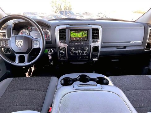 Used 2019 RAM 1500 Big Horn image 7