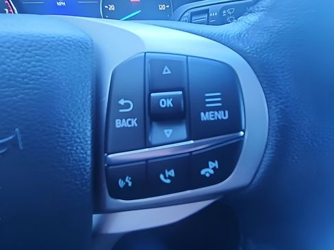 Certified 2023 Ford Explorer XLT w/ Equipment Group 202A image 19