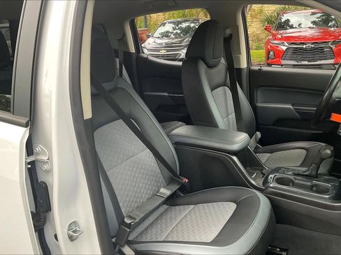 Used 2020 Chevrolet Colorado Z71 image 7