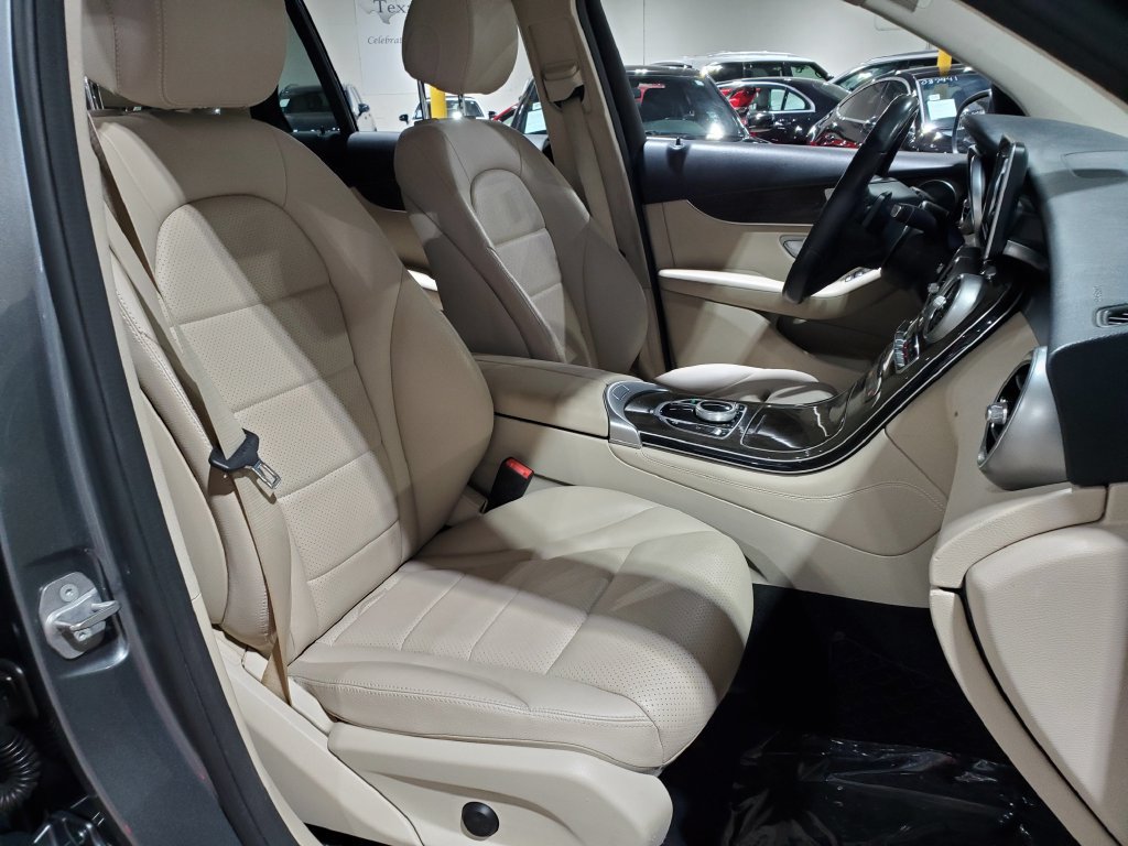 Used 2018 Mercedes-Benz GLC 300 image 13