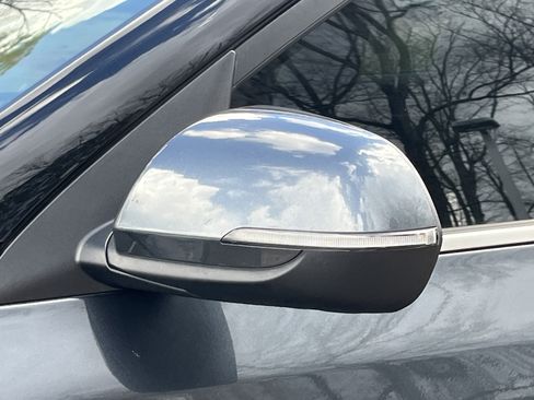 Certified 2022 Kia Seltos S image 31