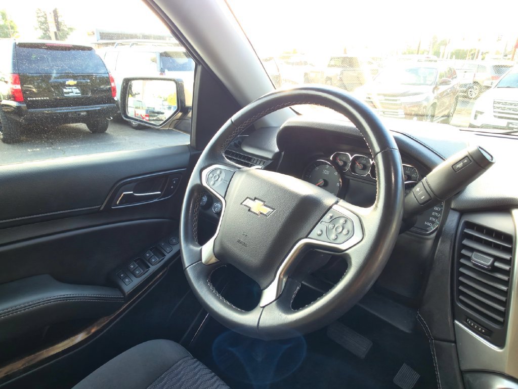 Used 2018 Chevrolet Tahoe LS w/ Skid Plate Package AWD/4WD image 15