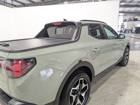 Used 2024 Hyundai Santa Cruz Limited image 3