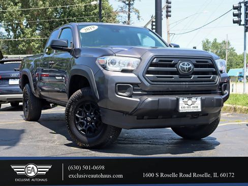 Used 2019 Toyota Tacoma SR w/ SX Package AWD/4WD image 1