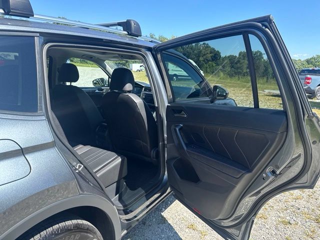 Used 2024 Volkswagen Tiguan Wolfsburg Edition w/ Panoramic Sunroof Package AWD/4WD image 15