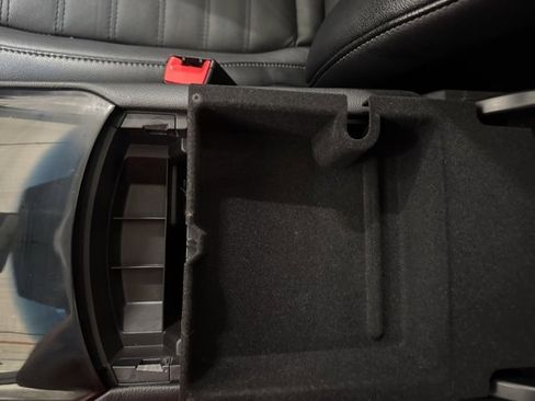 Used 2018 Ford Edge SEL w/ Equipment Group 201A image 35