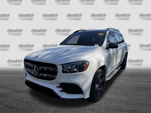 Used 2023 Mercedes-Benz GLS 450 4MATIC w/ AMG Line Exterior image 5