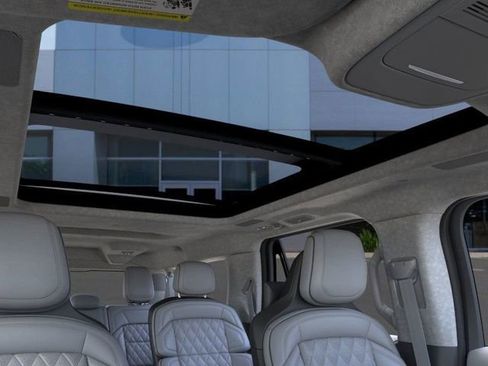 New 2025 Lincoln Navigator L Black Label image 52