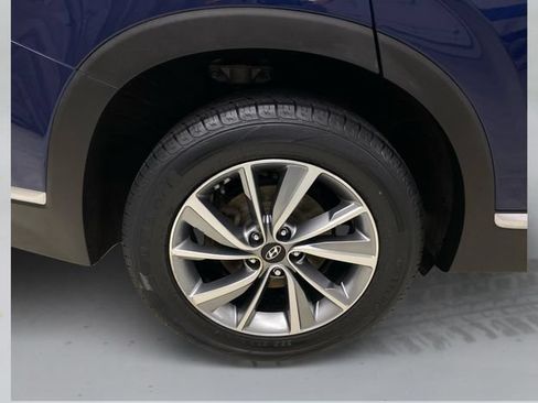 Used 2019 Hyundai Santa Fe AWD image 18